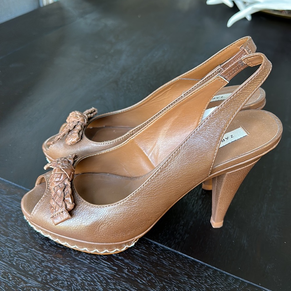 NWT Zara Women Sling back pump peep toe sandal w/ braided bow. 7.5 or euro 38.